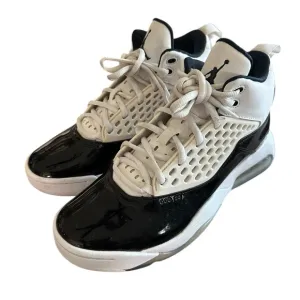 Jordan Maxin 200 &quot;White Ice&quot; Sneakers