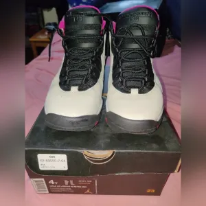 Jordan retro 10 girls size 4y sneakers