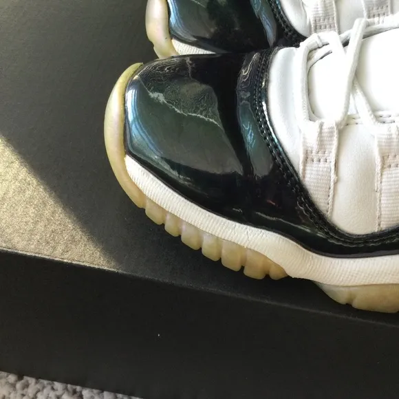 Jordan Retro 11 Low Emerald Green/Purple Flip-Flop