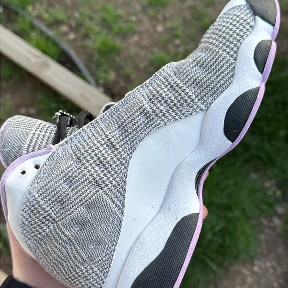 Jordan Retro 13 “Houndstooth” 4Y