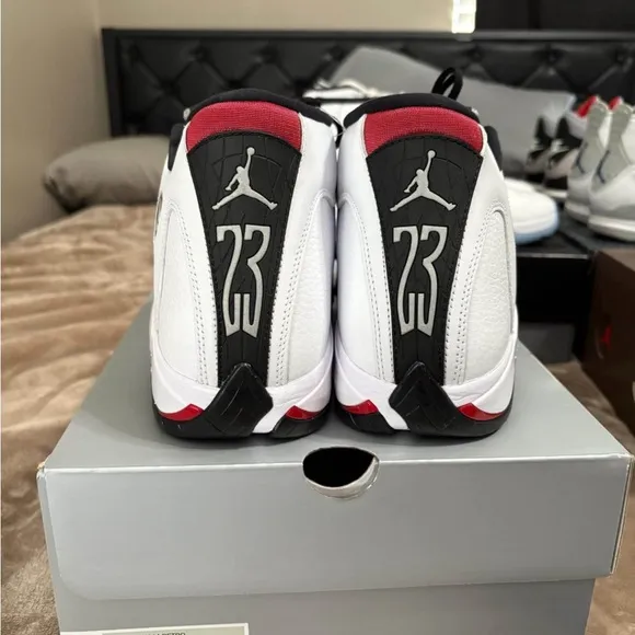 Jordan retro 14 “ Black Toe “ Men's  sneaker