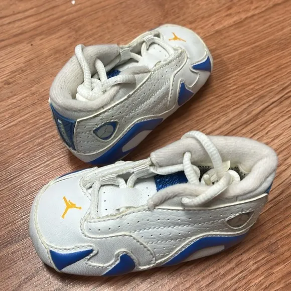Jordan retro 14 low Pacific blue sneaker