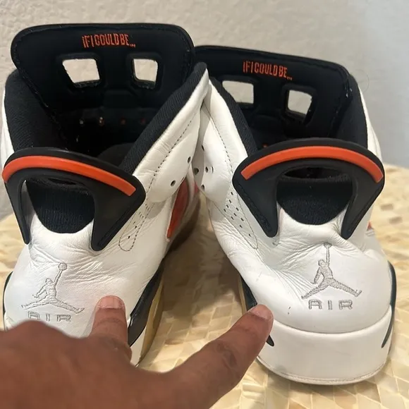 Jordan retro 6 basketball sneakers Size11.5