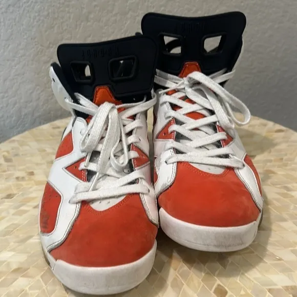 Jordan retro 6 basketball sneakers Size11.5