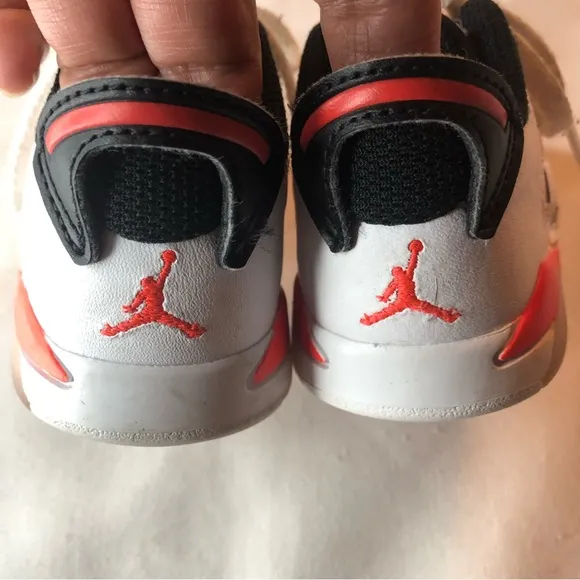 Jordan Retro 6 low Atmosphere baby sneakers