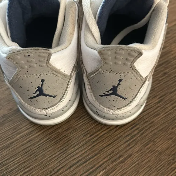Jordan Retro Kids Sneakers