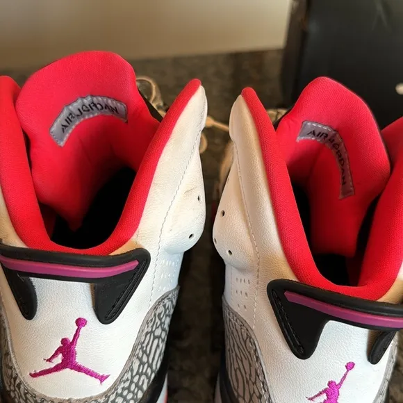 Jordan Retro son of mars hot lava Sneakers EUC 10.5