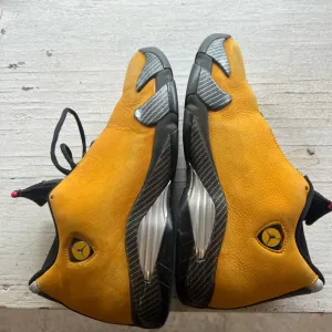 Jordan Yellow and Black Performance Sneaker Retro 14 Nike