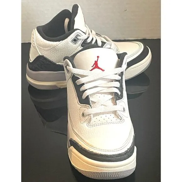 Jordan 3 Retro &quot;Cement Grey&quot; Mid Top DM0966-106 Toddler Sneakers Boy’s Size 13C.