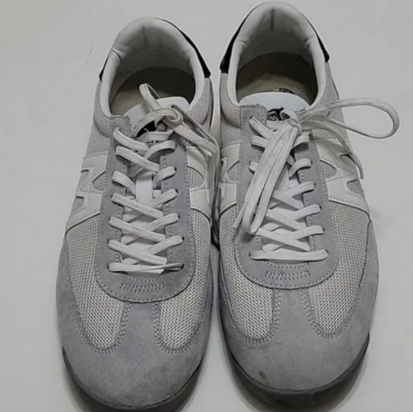 Kahru Sneakers
