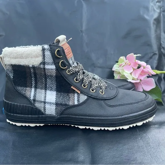 Keds Scout III boots Women Sz 8.5 Black Shearling Madras Plaid Ankle Duck