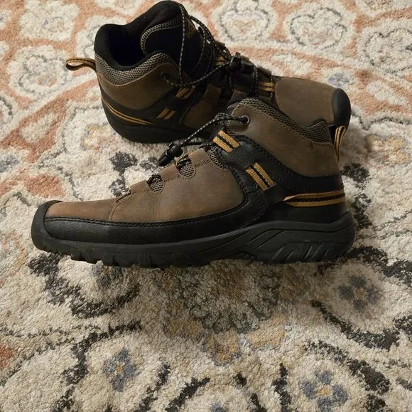 Keen Brown Waterproof Leather Hiking Boots