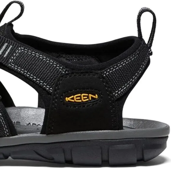 KEEN Clearwater Cnx Lightweight Water Sandals