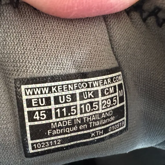 KEEN Gray Sandals Men’s Size 11.5