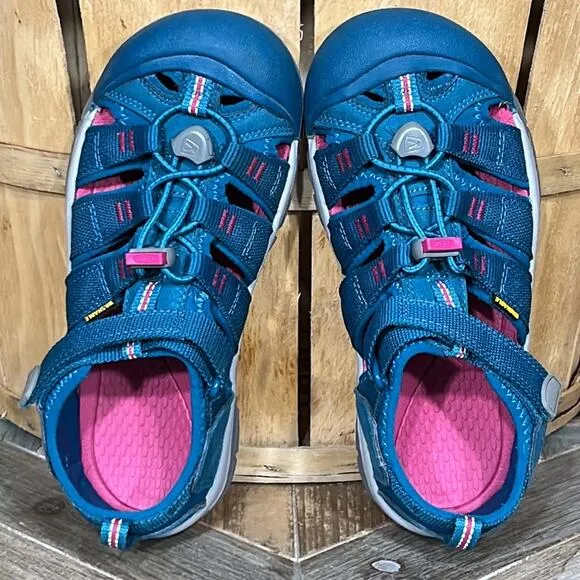 Keen Newport H2 Blue Pink Pull-Tie Water Friendly Sandals Little Girl Size 3