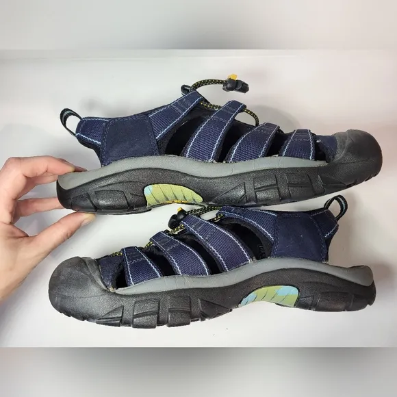 Keen Newport H2 Blue Waterproof Hiking Outdoor Sandals Women's Size 9.5
