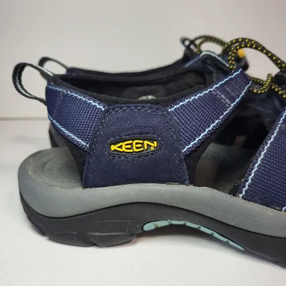 Keen Newport H2 Blue Waterproof Hiking Outdoor Sandals Women's Size 9.5