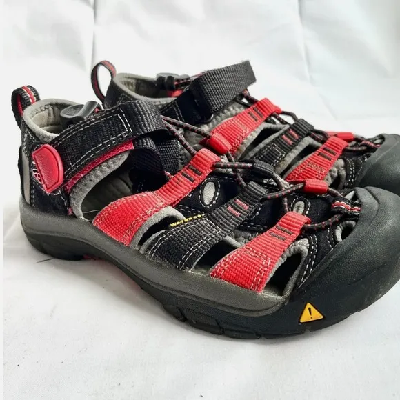 Keen Newport H2 Kids Sz 1 Water Sandals Hiking Outdoor Shoes Closed Toe Unisex