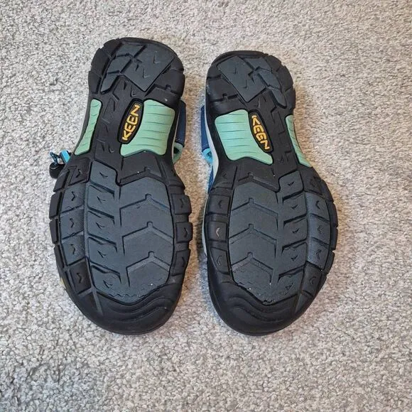 Keen Newport Women Water Sandals Poseidon Capri Size 10
