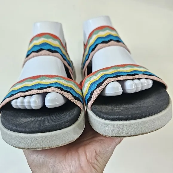 'Keen Outdoor' Women's Elle Backstrap Sandal - Black / Peach Pearl