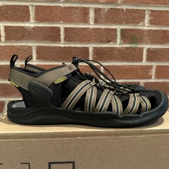 KEEN Sandals Men's Drift Creek H2 Water Size 12 EE NWT Closed Toe Quick Dry