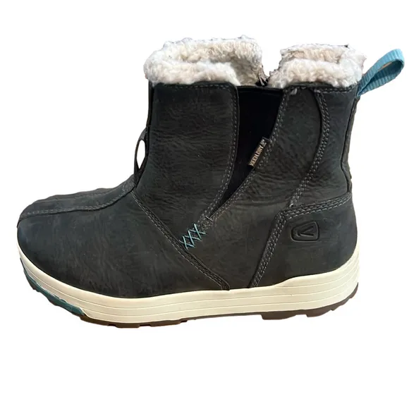 Keen Snowmass Mid Snow Boots Waterproof, size 6.5