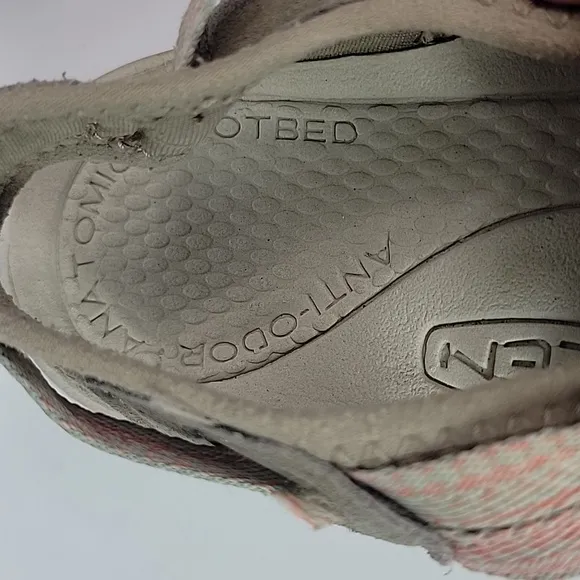 Keen Whisper Waterproof Women's Hiking Sandals