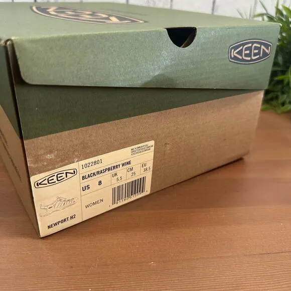 Keen Women's Newport H2 Hiking Water Sandals Size 8