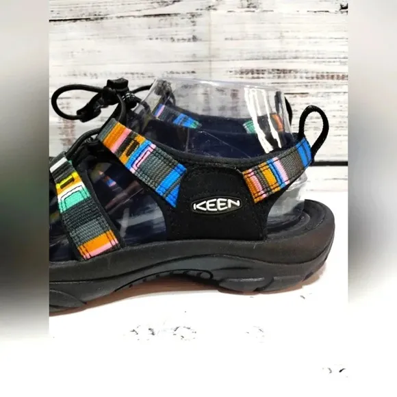Keen Women's Newport H2 Water Sandal Hiking Black Hybrid Boating Water Canoe