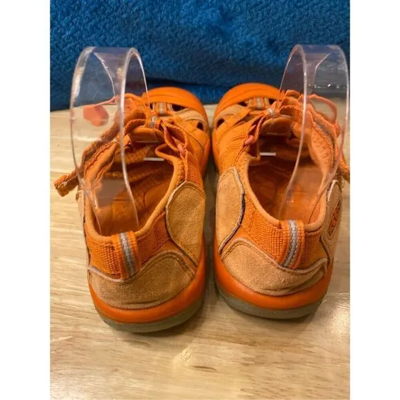 Keen Newport H2 orange sandals