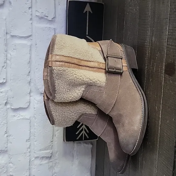 Kelsi dagger boots
