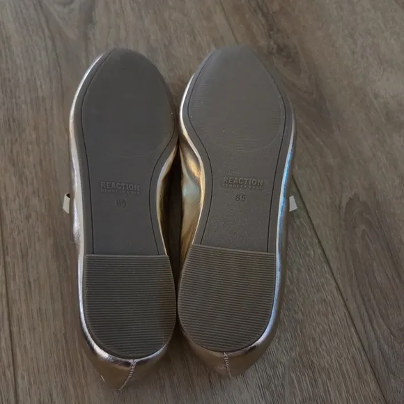 Kenneth Cole Myra Gold Leather Square Toe Ballet Flats NWT
