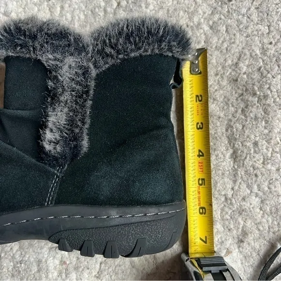 Khombu Women's Lisa Ankle Boots Faux Fur Shearling Lining for Cold Winter