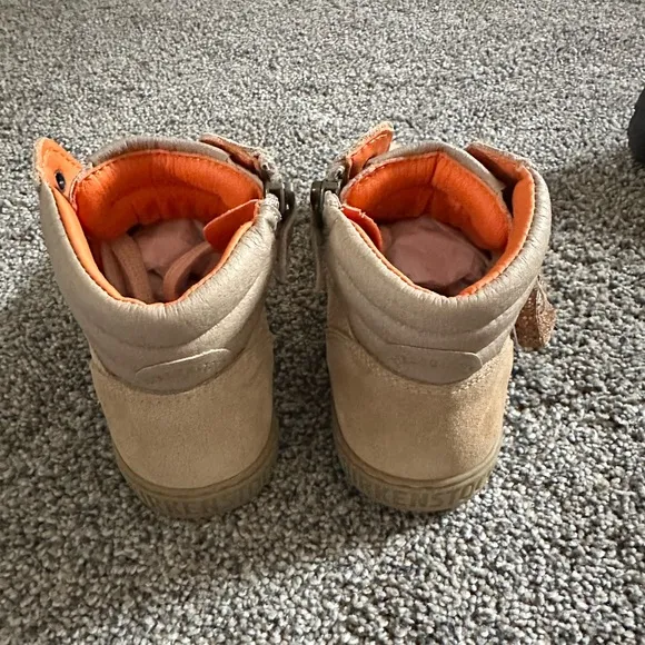 Kids Bartlett Birkenstock Boots - Size 29 (US 11) - Suede - New In Box - Sand