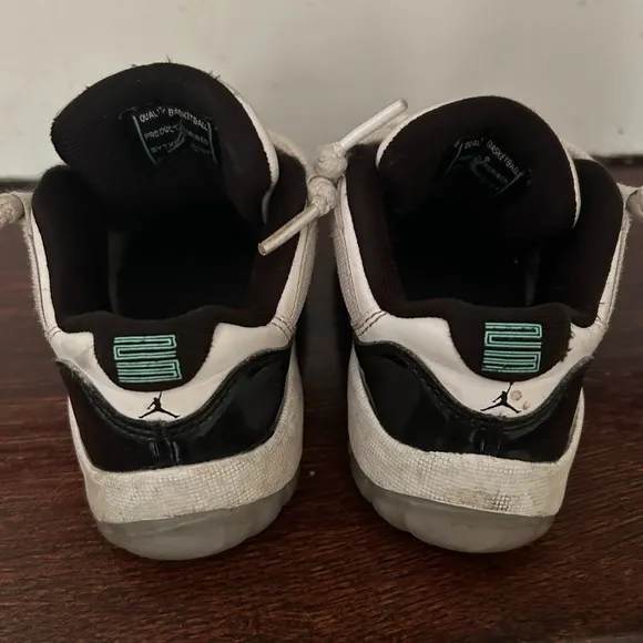 Kids Jordan 11 Retro Concord