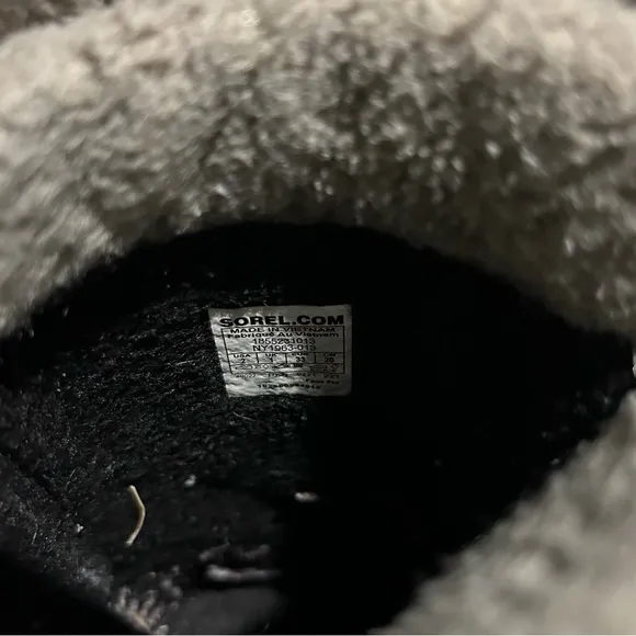 Kids Sorel Yoot PAC Black Gray Snow Boots Size 2 Waterproof Winter