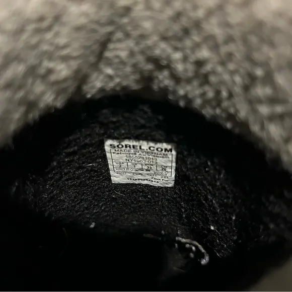 Kids Sorel Yoot PAC Black Gray Snow Boots Size 2 Waterproof Winter