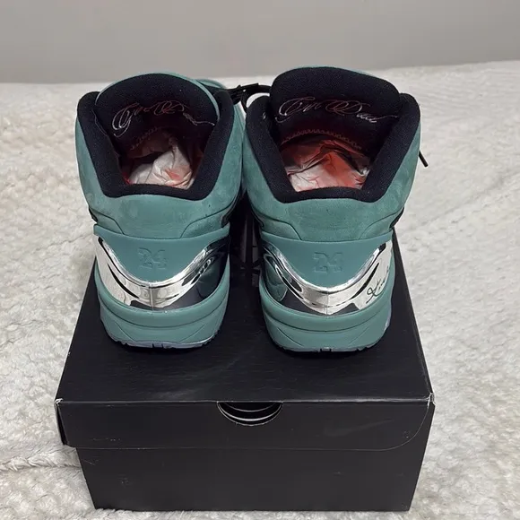 KOBE IV Protro “Girl Dad”