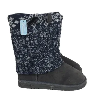 L Essentials by Muk Luks Grey Blue Knit Cheryl Snow Boots NWT Size 6 Winter Cozy