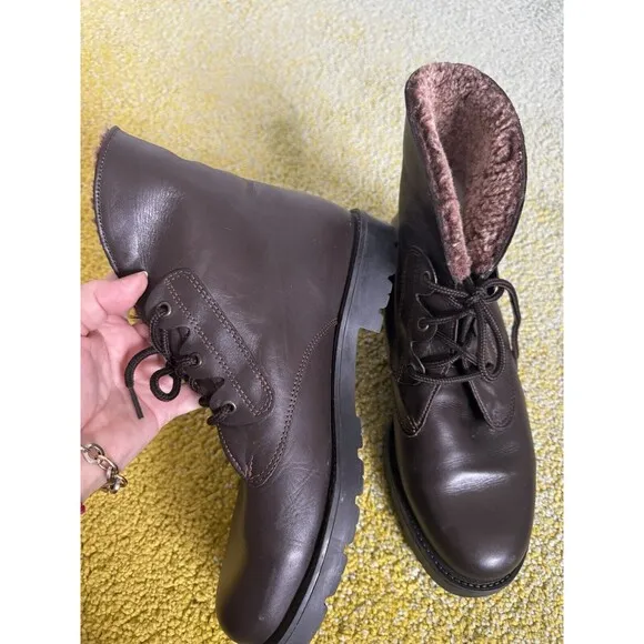 La Canadienne Boots Size 10 Dark Brown Lace Up Shearling Women’s