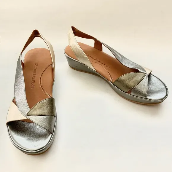 L’Amour Des Pieds Crotono Wedge Platform Sandals Silver Leather Slingback Shoes