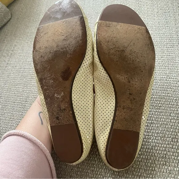 LANVIN Patent Leather Cream Color Flats Sz 39