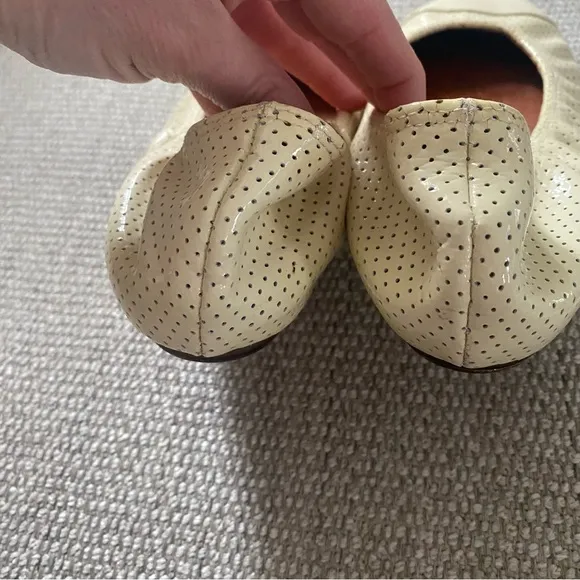 LANVIN Patent Leather Cream Color Flats Sz 39