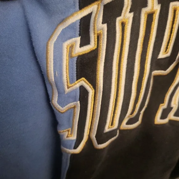 LARGE- SUPREME paneled arc hooded sweatshirt FW19 &quot;UNC&quot; COLORWAY... Has been pro