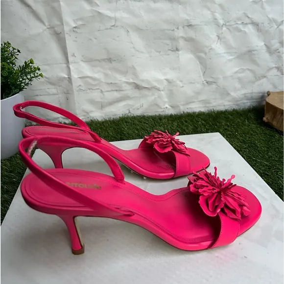 LarroudeWomen's Pink Hibiscus SlingbackSandal size 10 gently used