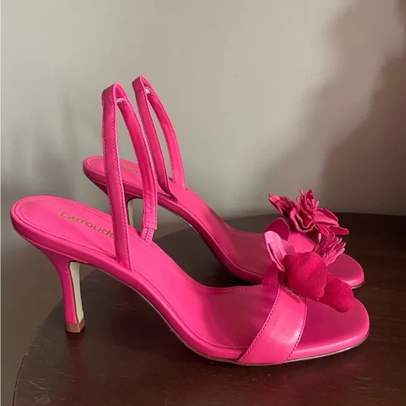 LarroudeWomen's Pink Hibiscus SlingbackSandal size 10 gently used