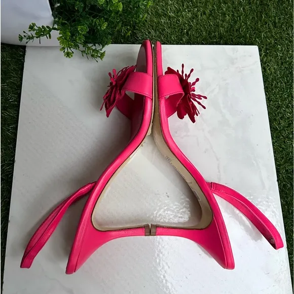 LarroudeWomen's Pink Hibiscus SlingbackSandal size 10 gently used
