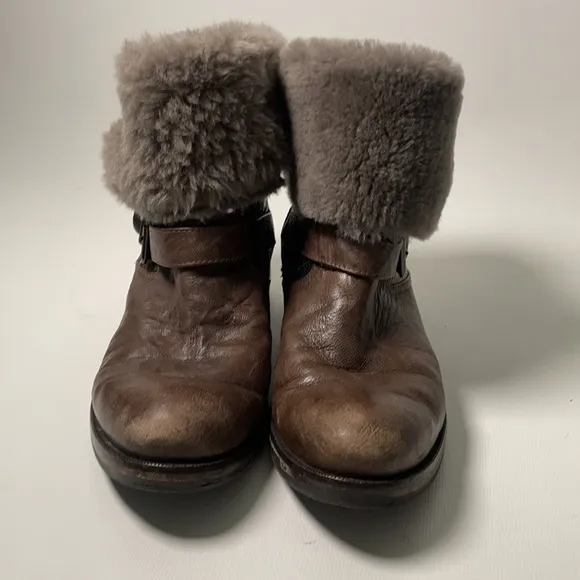 Latitude Femme Shearling Lined Moto Boots - sz 37