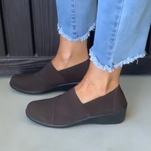 Lightweight Comfort Wide Stretch Fit Penny Loafers