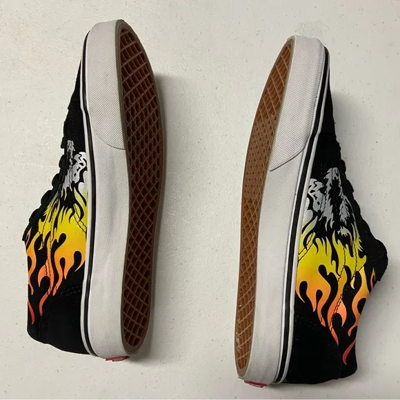 Lion Shark Juniors 7 Vans Old Skool Black Flame Racing Sneakers Shoes Retro